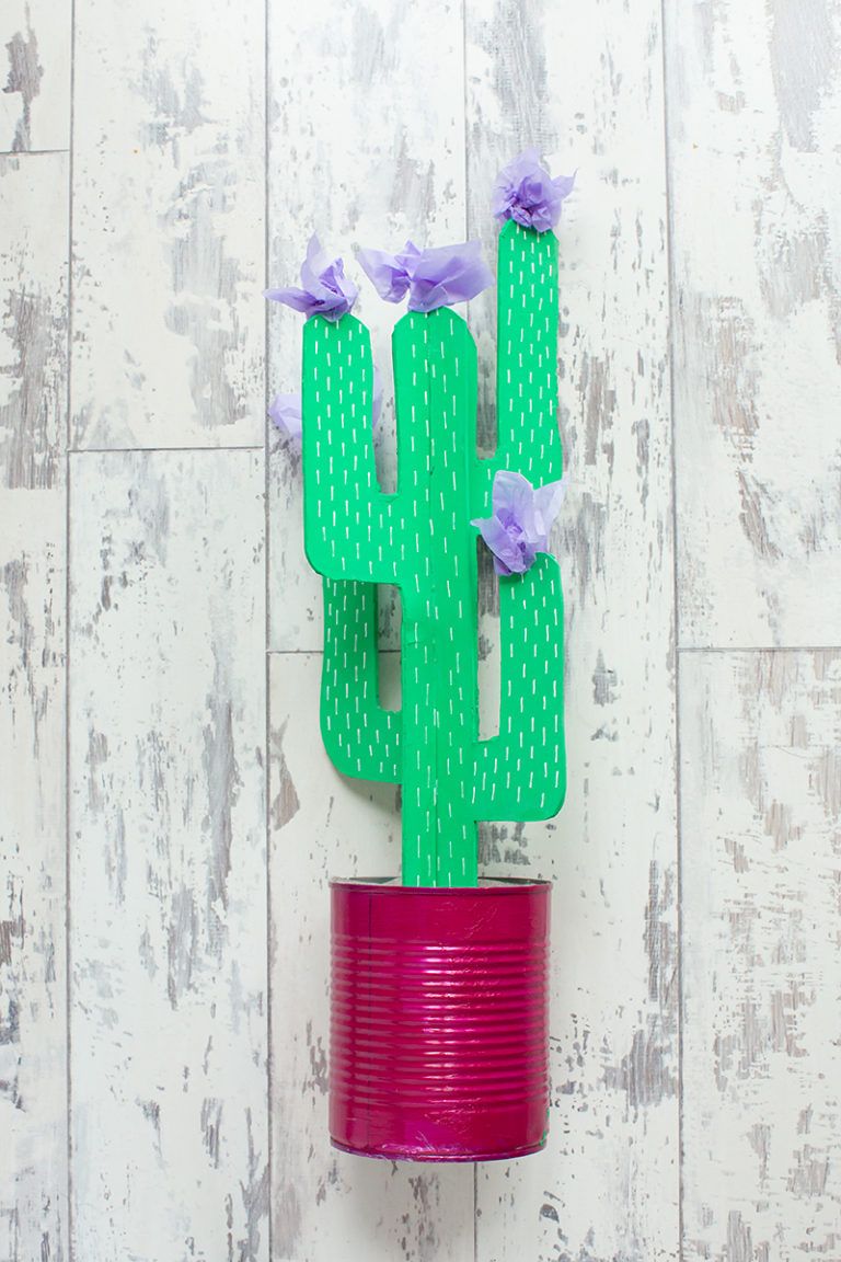 DIY Cardboard Cactus Do it yourself ideas and projects