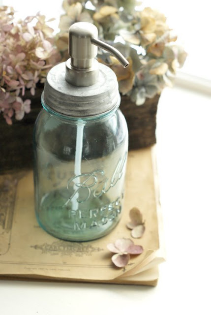 urban farmgirl post road vintage giveaway