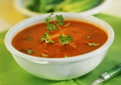 The Working Housewife: Tomato Celery Soup