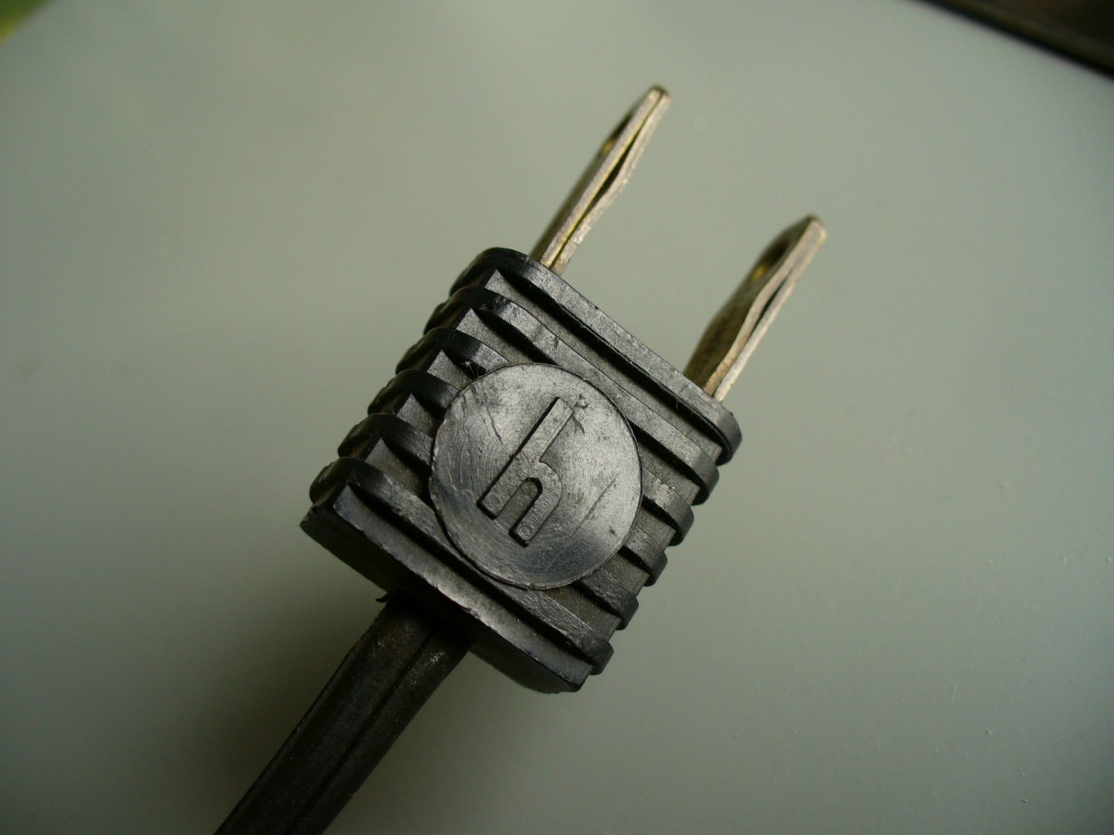 RÁDIOS BOATANCHORS NO BRASIL: HALLICRAFTERS S-120