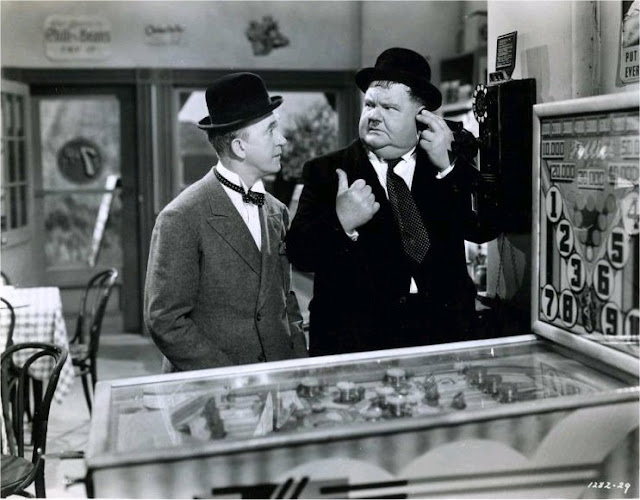 Laurel+and+Hardy+pinball