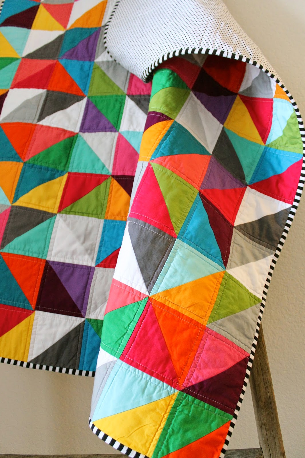 craftyblossom rainbow baby quilt.