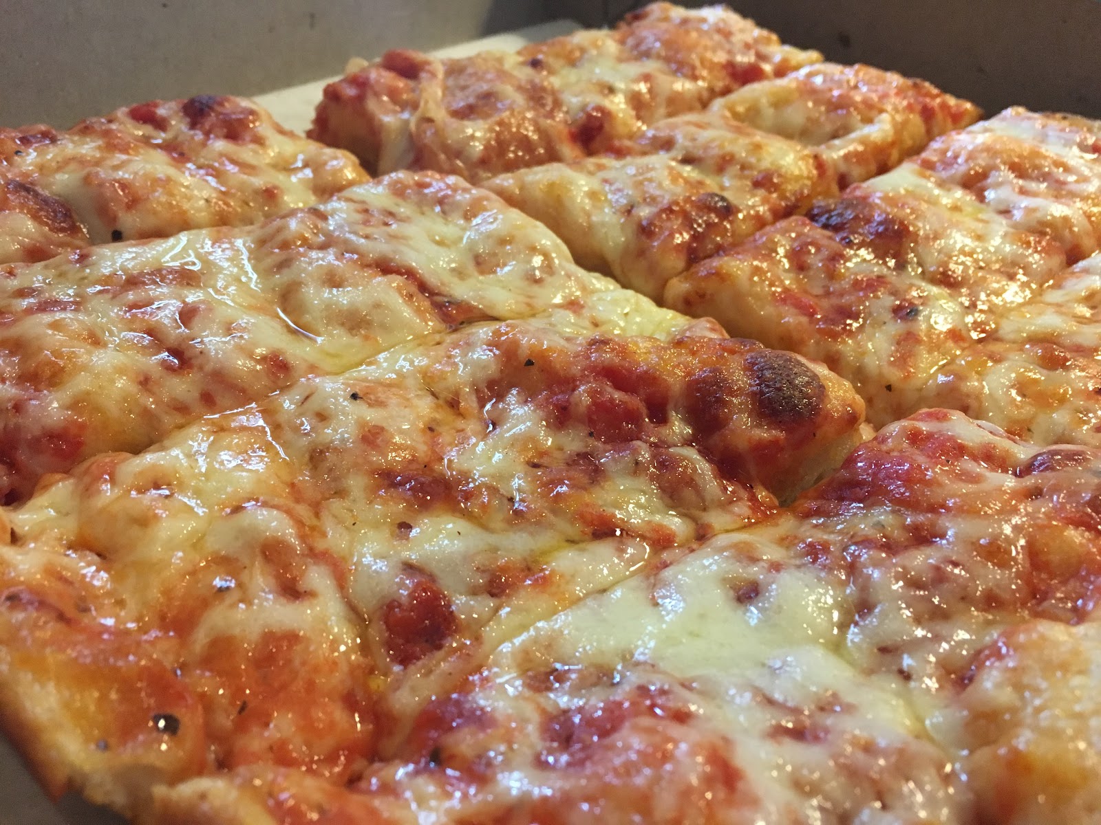 Sizzle Pi Kingston NEPA Pizza Review