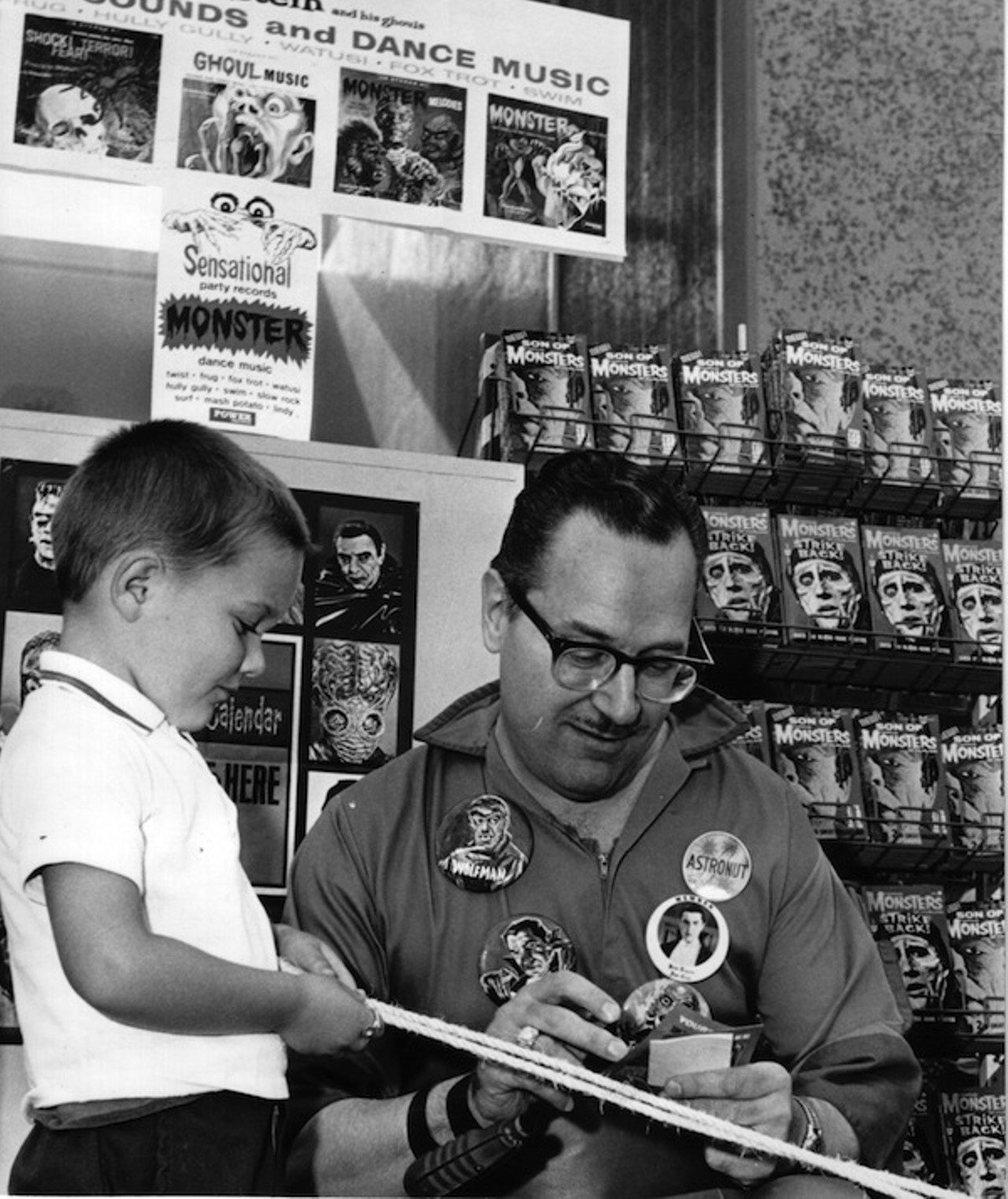 Коллекция работ от jackerman collection. Forrest j. Ackerman. Форрест Дж Экерман первый косплей