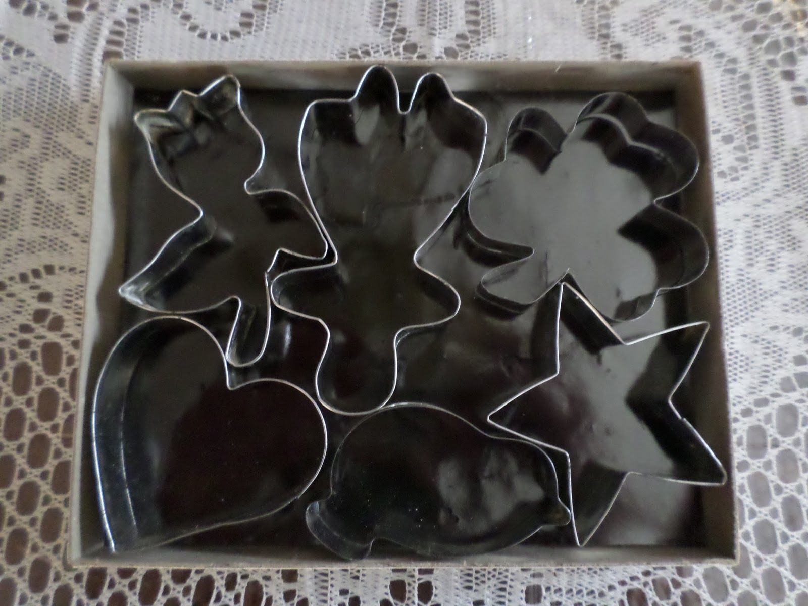 Nosferatu's Hoarder Kingdom PENNSYLVANIA DUTCH COOKIE CUTTERS....a