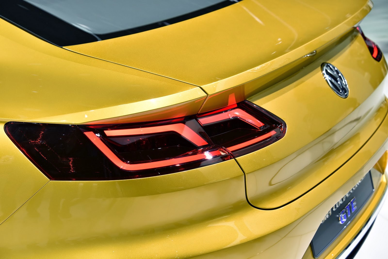 Volkswagen Sport Coupe Concept GTE