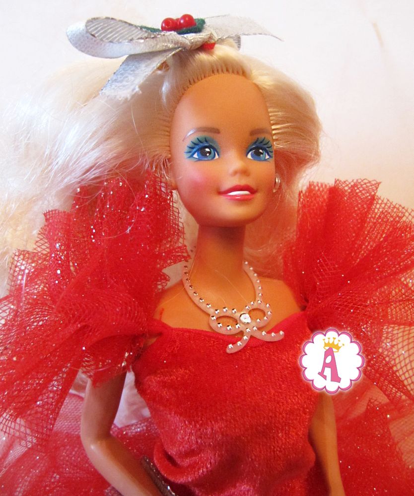 марго робби барби 2023. песню словно кукла. кукла барби на витрине текст. песню словно кукла. стиль барби.