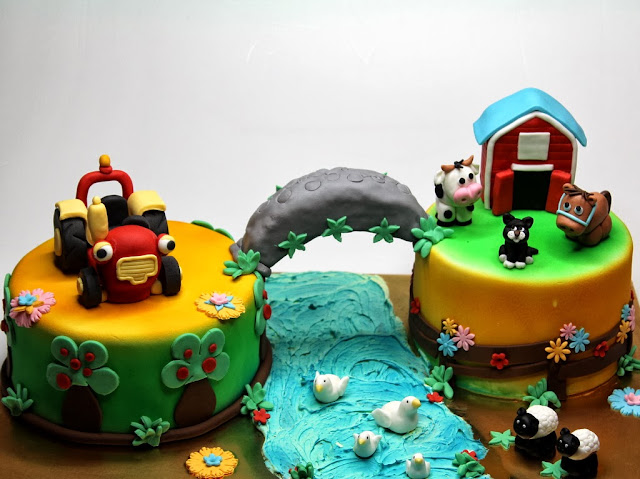 Tractor Tom Birthday Cake - London Cakes