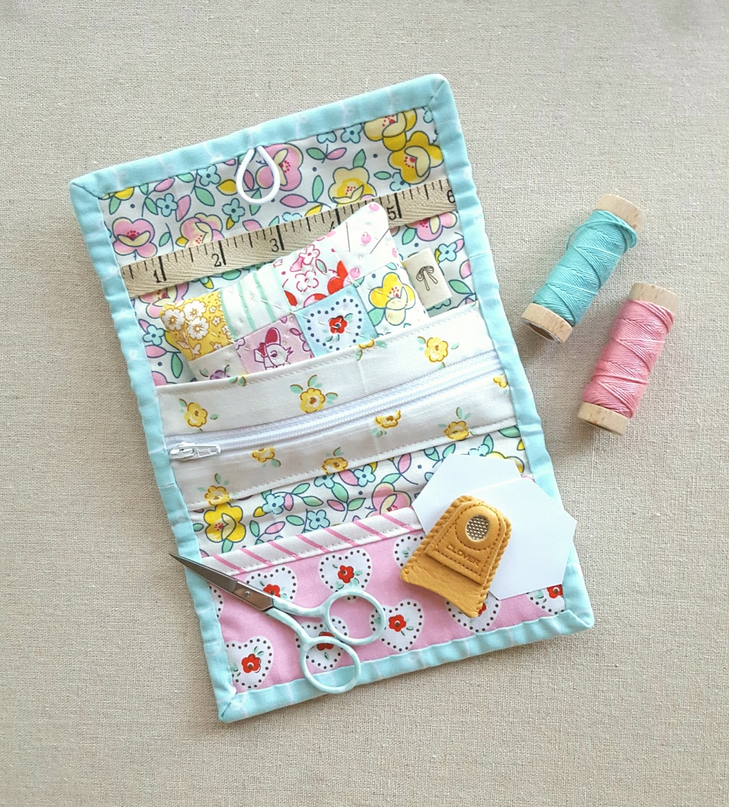 Fabric Mutt: Little Dolly Sewing Kit