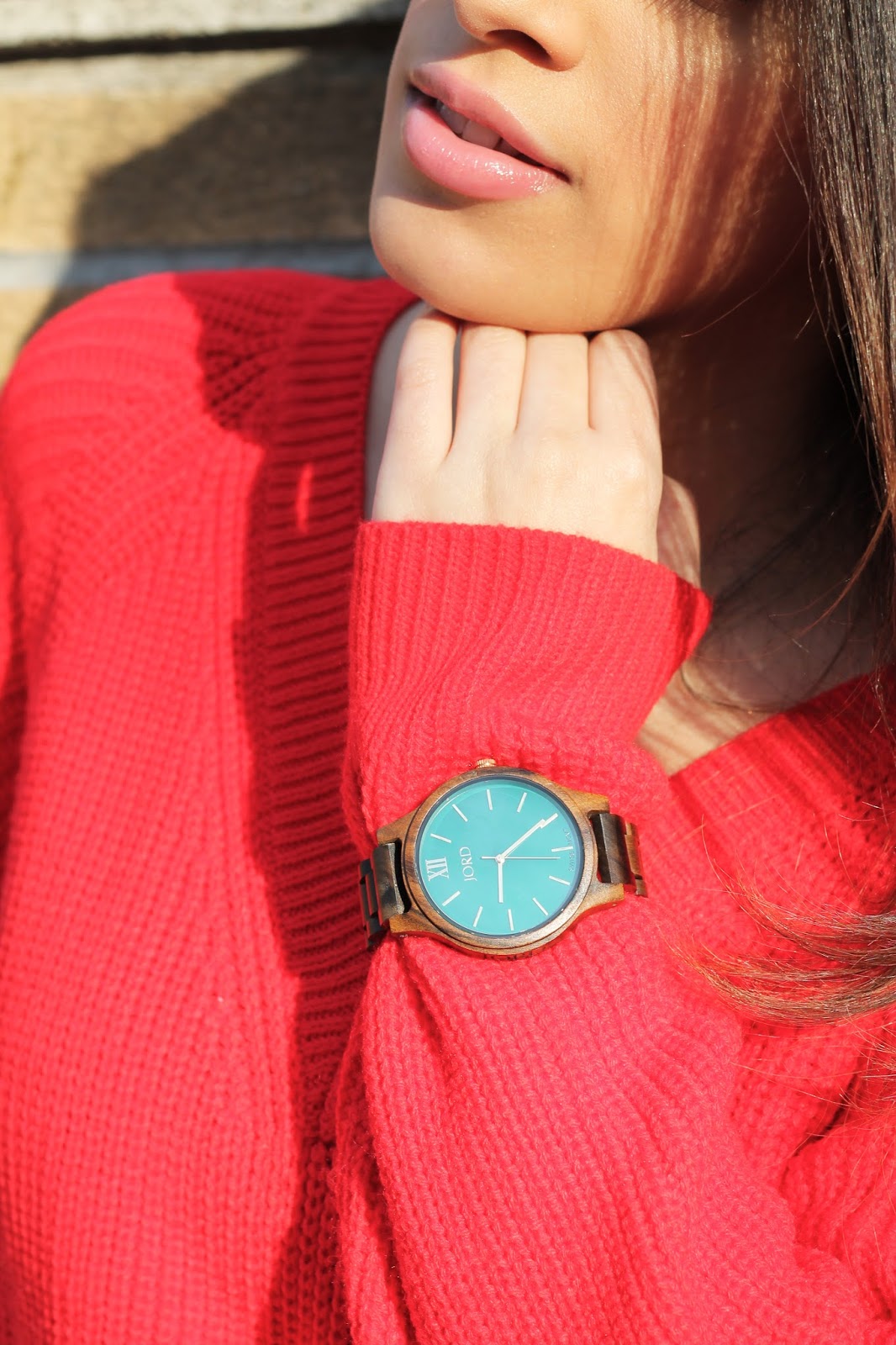 Valentines day, valentines day look, red, red sweater, black skinny jeans, tory burch, word wood watch, booties, macys, zaful, oversized sweater, knit sweater, casual look, winter style, winter, love, personal style, 