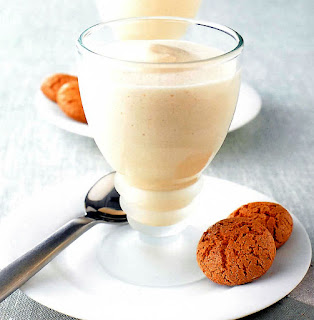 Zabaglione: Italian dessert of an egg mousse flavoured with wine and served in a glass with amaretti biscuits.