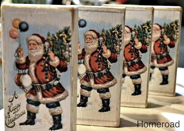 Blocks with Santa Card on them