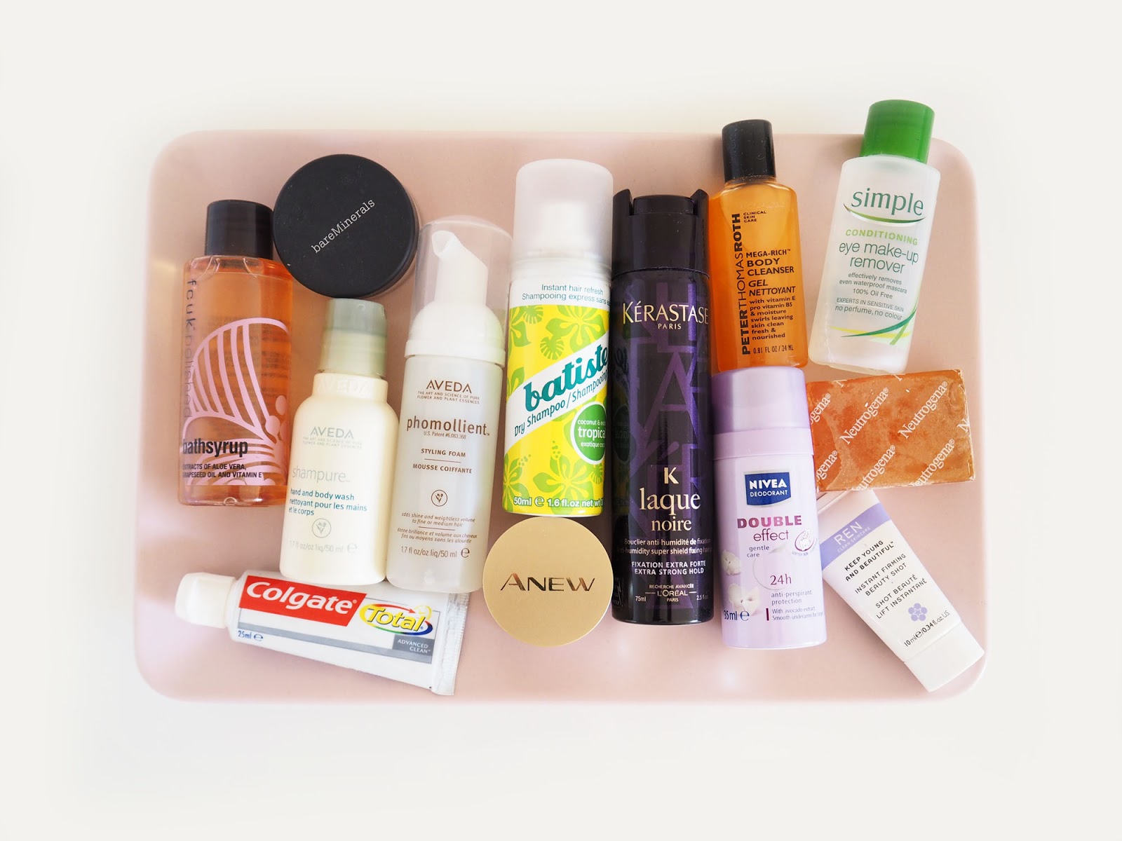 How Your Unused Make Up and Toiletries Can Help Vulnerable Women - Give & Make Up