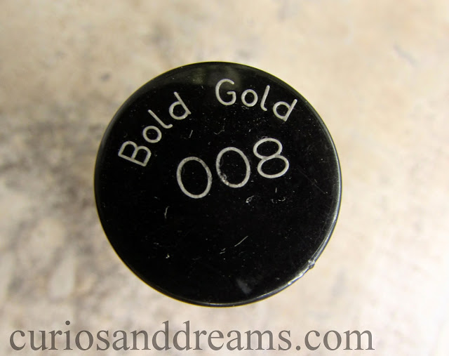 Maybelline Color Show bold gold review, Maybelline Color Show bold gold swatch