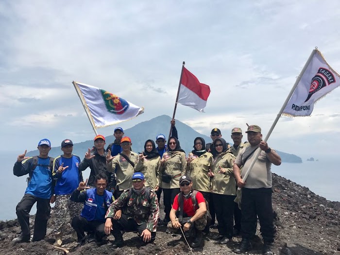 Kadis Sosial Sumarju Saeni Lepas Ekspedisi Tagana untuk Gunung Anak Krakatau,