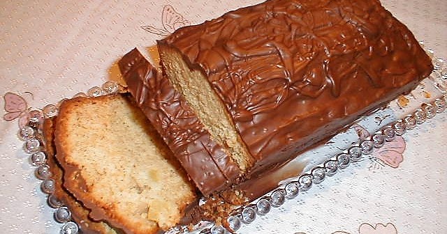 Marlis + Peters Küchenwelt: Marzipan-Ananaskuchen