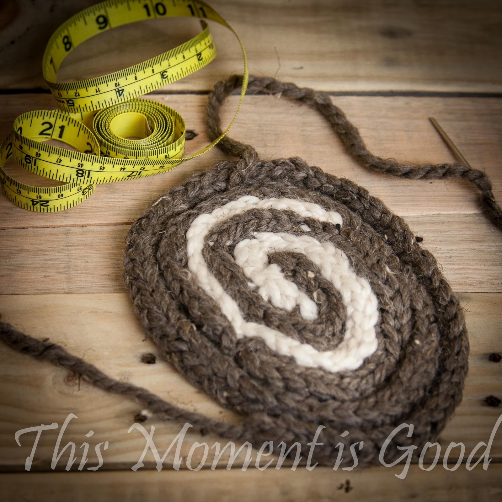 LOOM KNIT HOT PADTRIVET PATTERN Loom Knitting by This Moment is Good!