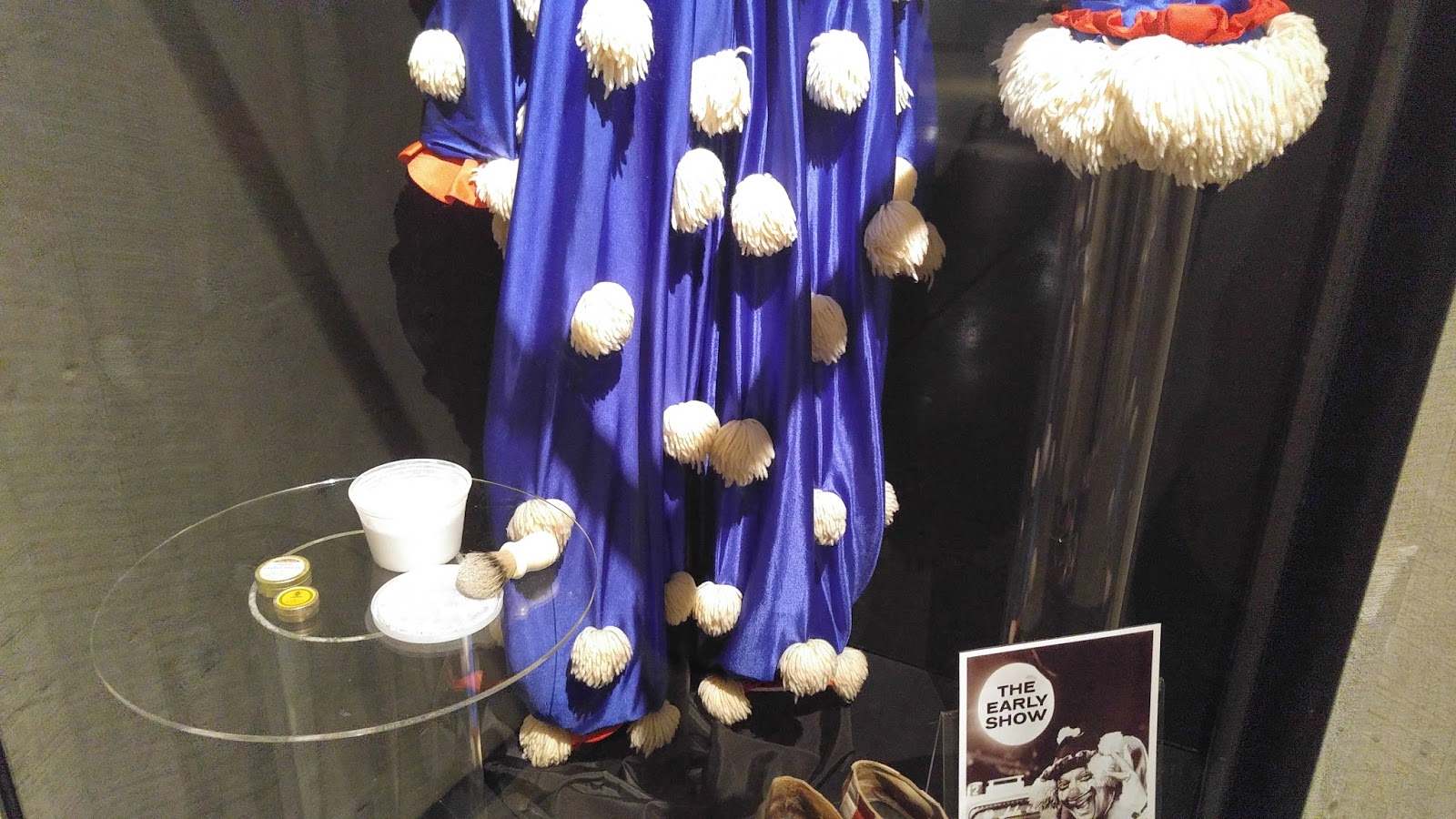 Travels of a Hobgoblin Taphophile: Flippo The Clown - Ohio History Center