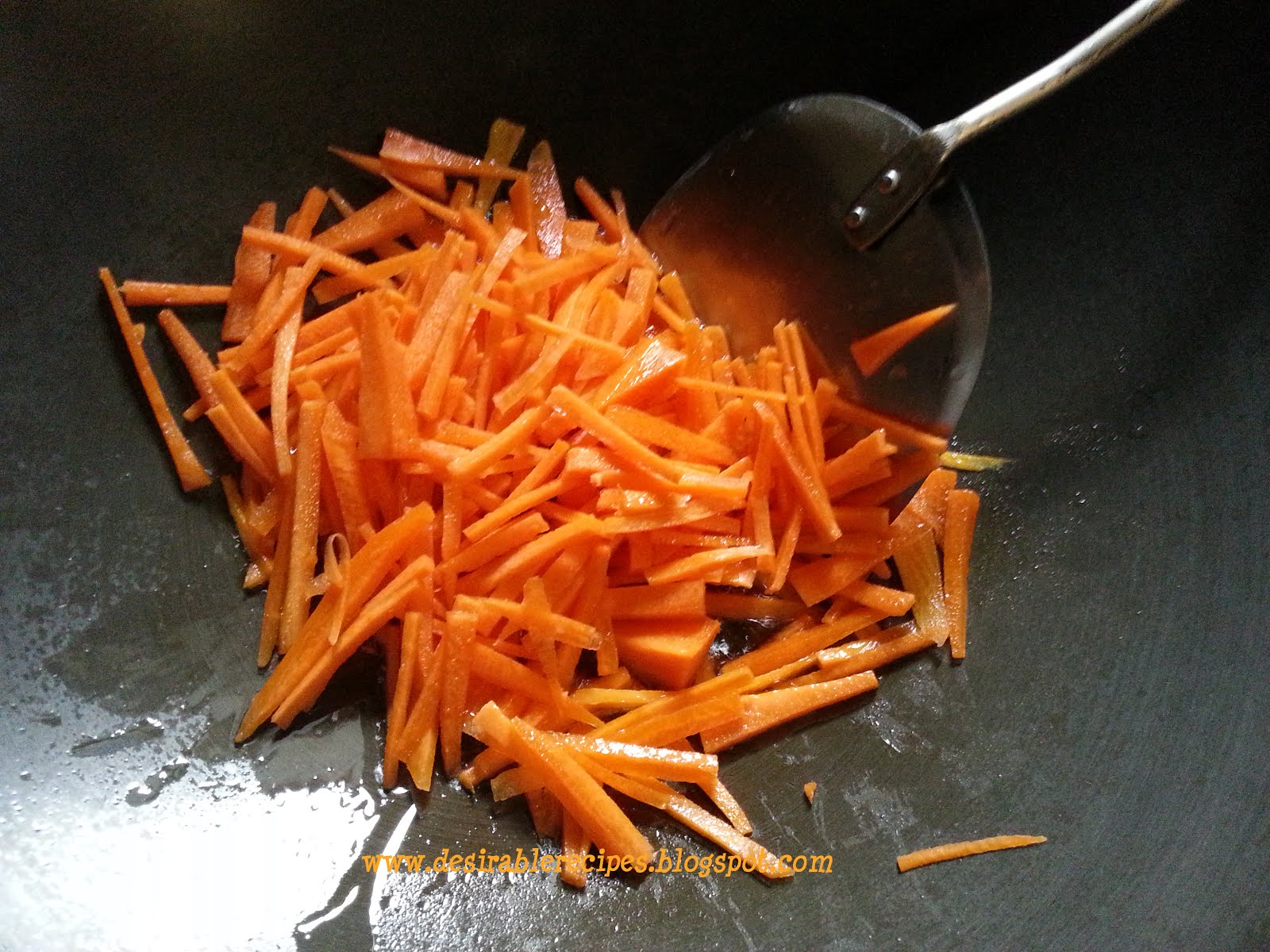 15 Minutes Stir Fried Tomato, Carrot & Egg