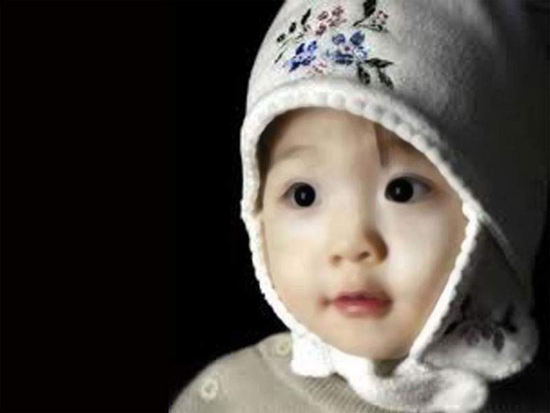 Wallpapers Download: Cute Babies Wallpapers