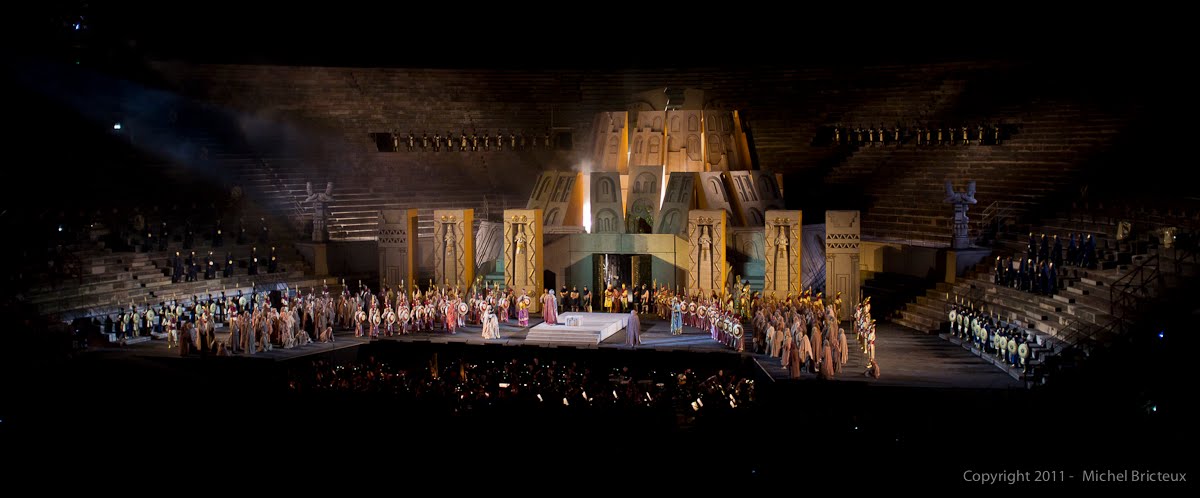 Nabucco de Verdi, Arènes romaines de Vérone