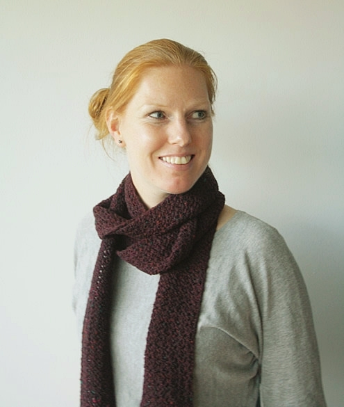 Crochet tutorial: long, skinny scarf | Happy in Red