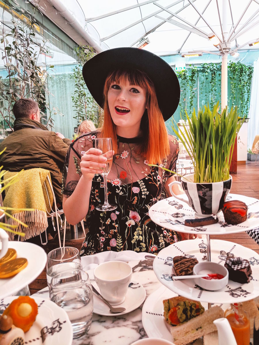 Review | Vegan Mad Hatter's Afternoon Tea at the Sanderson Hotel