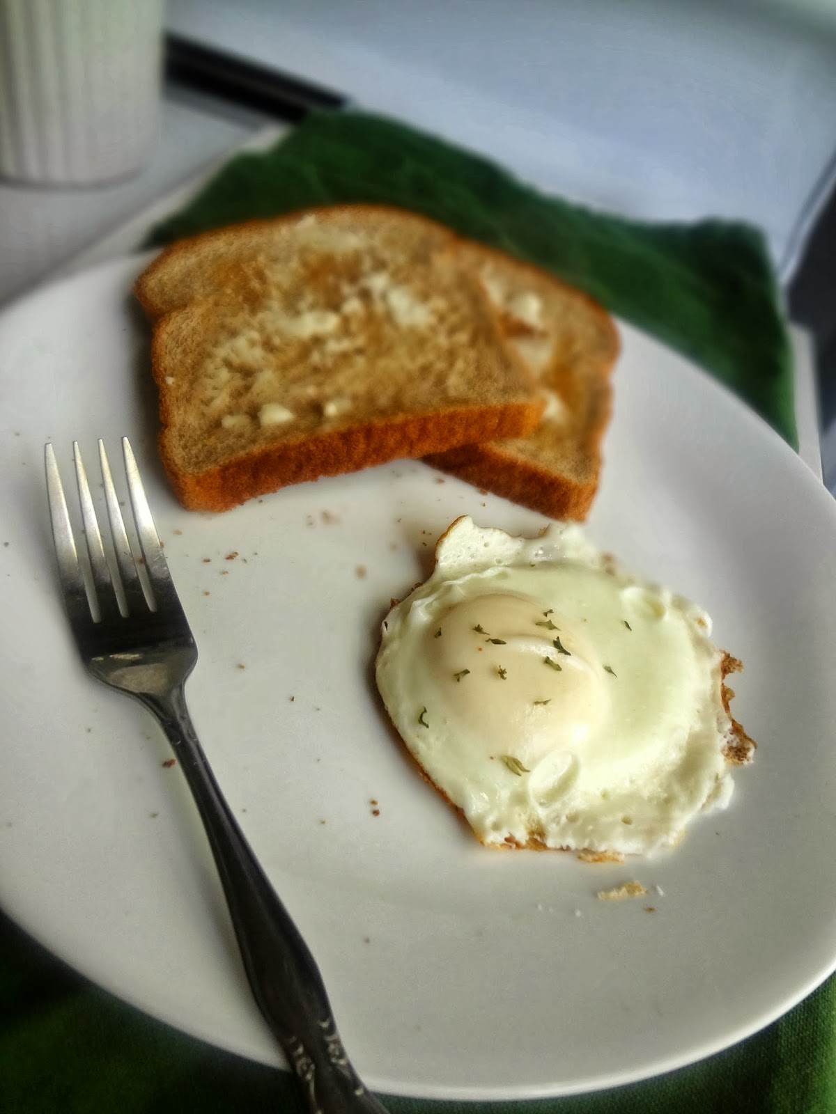 The Cooking Actress Over EASY Eggs