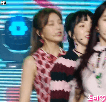 2017년 첫 조이 갓둥둥♡ 새해복많이받으세요!!.gif | 인스티즈