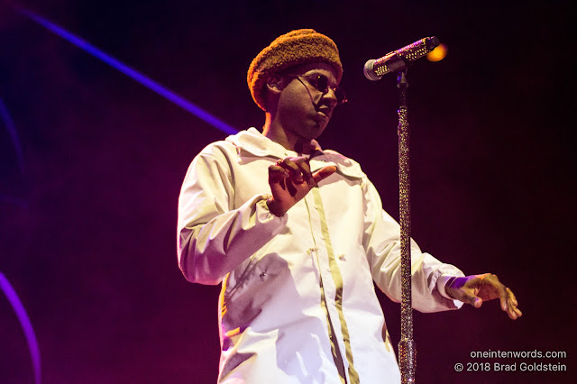 Leon Bridges at Echo Beach on September 27, 2018 Photo by Brad Goldstein One In Ten Words oneintenwords.com toronto indie alternative live music blog concert photography pictures photos