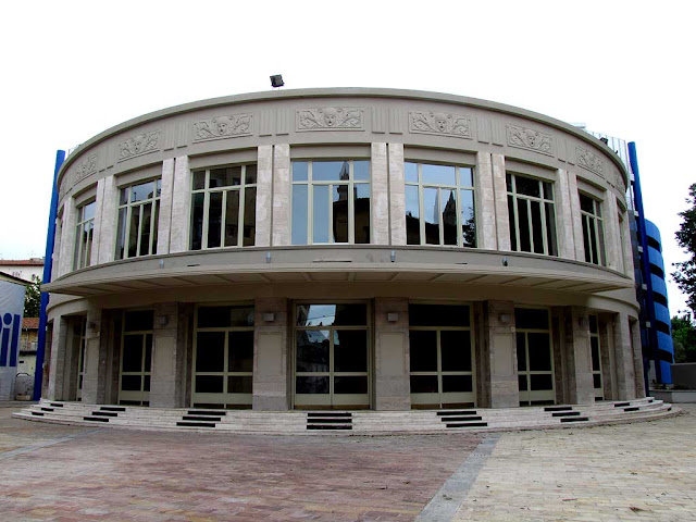 Entrance hall, former Cinema Odeon, Livorno