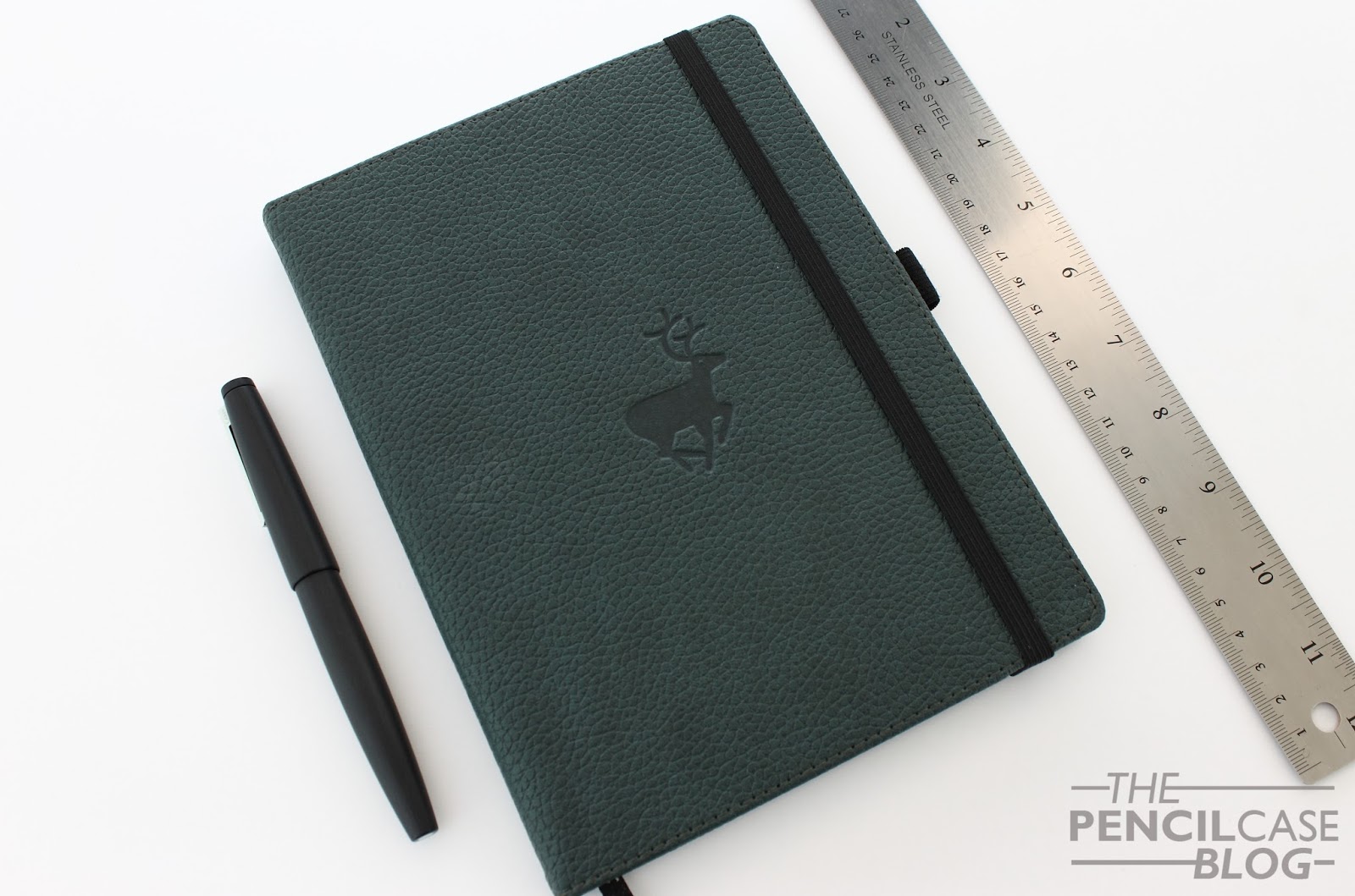 DINGBATS WILDLIFE A5 NOTEBOOK REVIEW The Pencilcase Blog Fountain