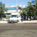 Caminhão desgovernado subiu o canteiro central da av. Deodoro da Fonseca