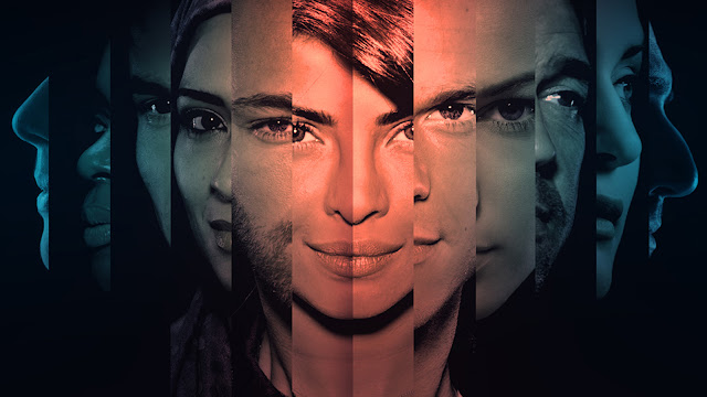 La primera temporada de Quantico presenta una trama dividida entre el presente y el futuro. La historia gira en torno a un grupo de reclutas del FBI en entrenamiento en Virginia en la actualidad. En flashforwards se descubre que uno de los reclutas resulta ser un terrorista que llevó a cabo uno de los ataques más impactantes en suelo estadounidense desde el 11 de septiembre.