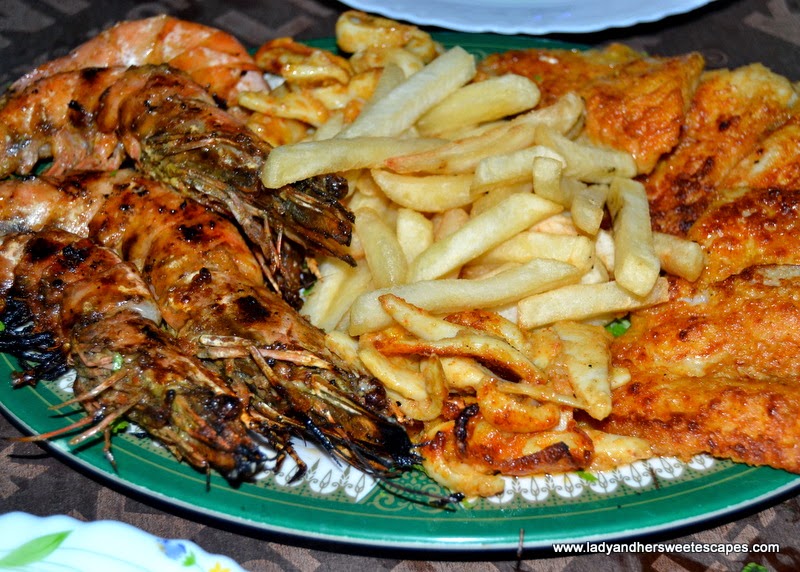 Oman Seafood Dinner at Fish Village Lady & her Sweet Escapes