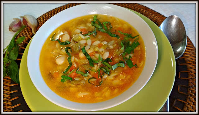 SOPAS Y CREMAS CON NOMBRE PROPIO SOPAS Y CREMAS CON NOMBRE PROPIO