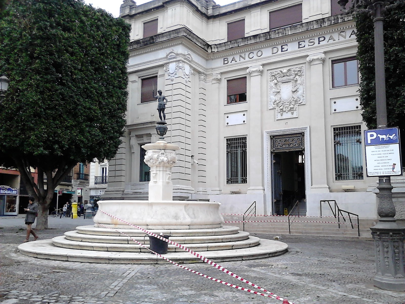 SEVILLA VISTA A LOS 80 AÑOS LA PLAZA DE SAN FRANCISCO.