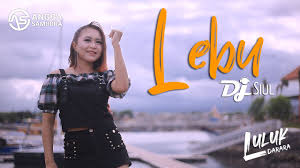 Luluk Darara Lebu Zona Nyanyi