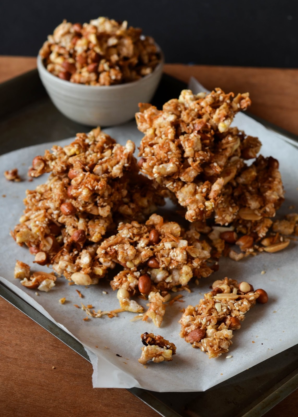 Meal times! // Coconut rice cake granola The moonblush Baker