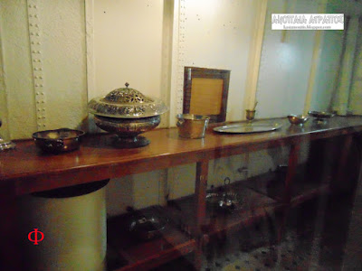 ΟΜΑΔΑ ΟΡΦΕΑΣ:  ΤΟ ΘΡΥΛΙΚΟ ΠΟΛΕΜΙΚΟ ΠΛΟΙΟ ΑΒΕΡΩΦ (ΕΙΚΟΝΕΣ)  