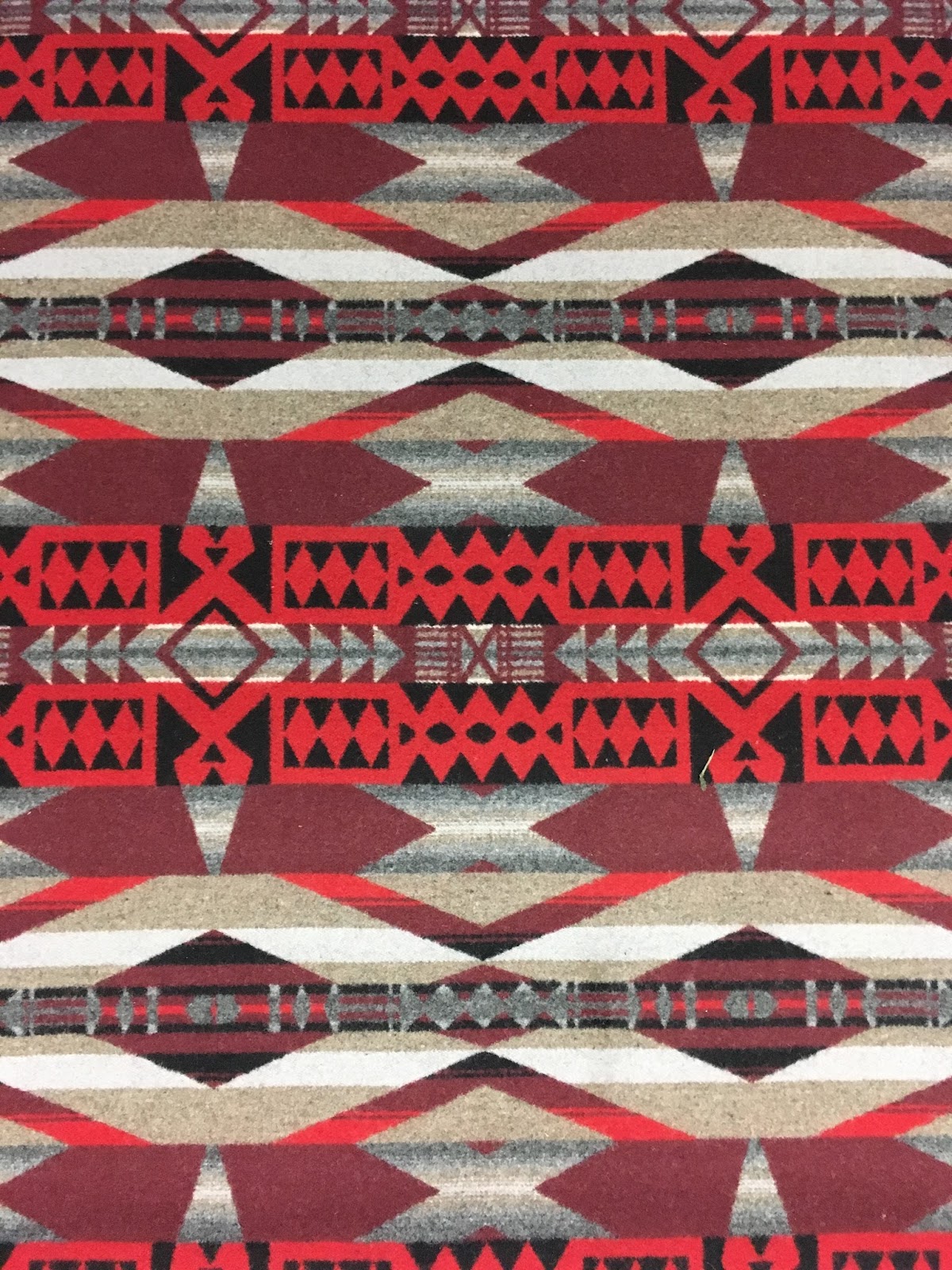 Pendleton Woolen Mill Store Blanket Weight Wool Jacquards