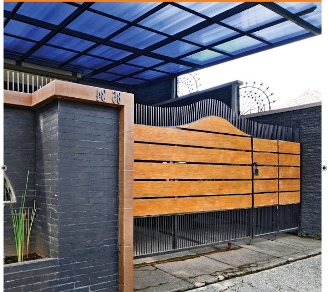 Desain dan model pagar  rumah minimalis kayu  terbaru 