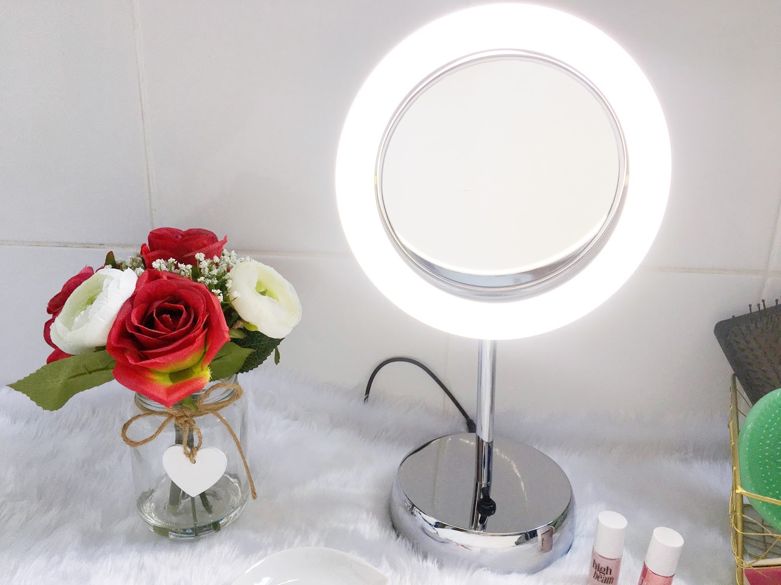 Ring Light Mirror Beauty Blogger Must Have Hannah Hawes