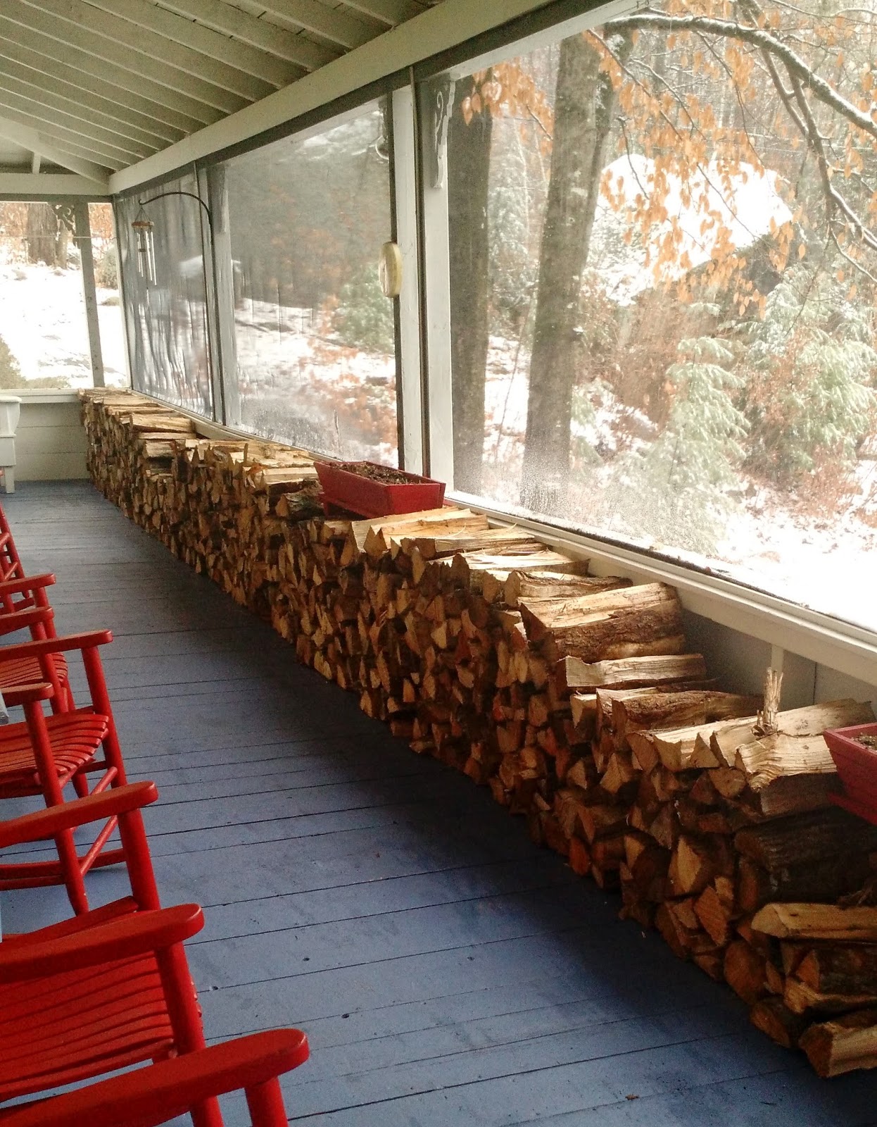Bartlett Vacation Rental in NH White Mountains Dogs Firewood!