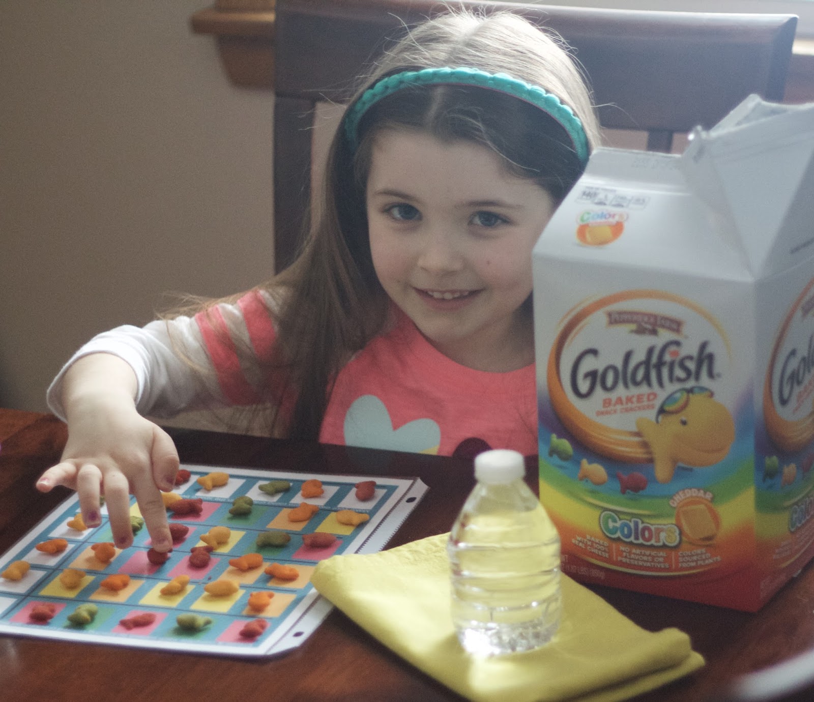 how to make snack time fun and educational, Goldfish crackers, Goldfish snack, Goldfish activities, Goldfish bar graph 