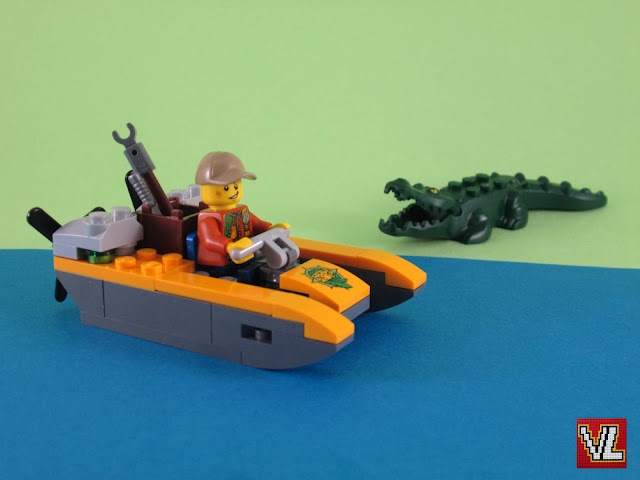 Momentos quotidianos recriados com peças LEGO e minifiguras.