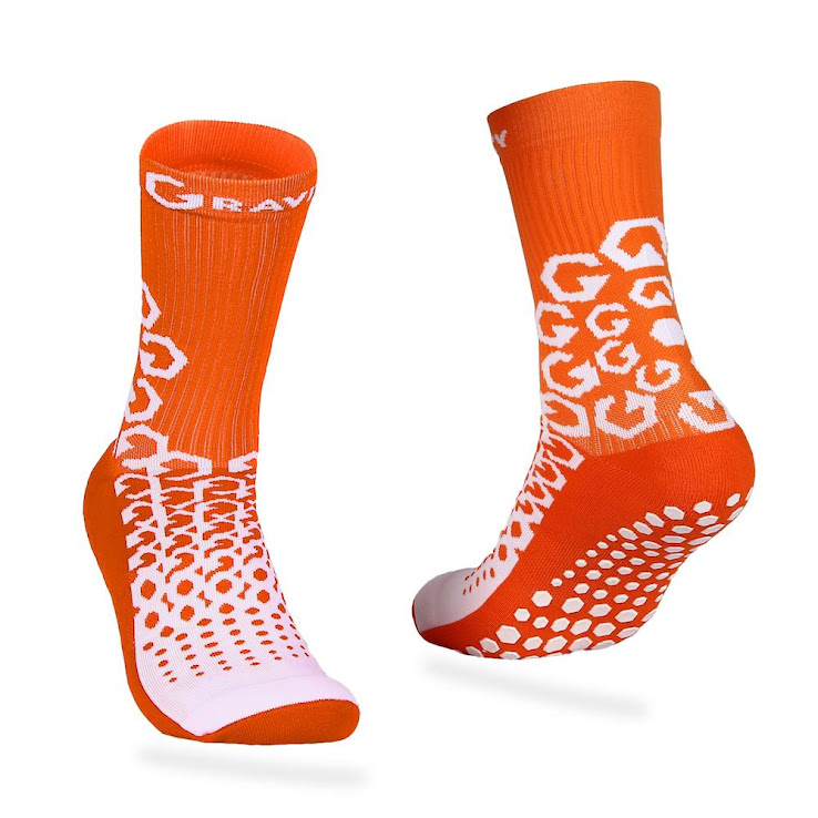 SENDA Gravity Performance Grip Socks with Non-Slip Technology Crew Length Chaussettes antidérapantes Mixte 