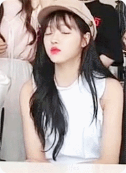 피곤한 유아.gif | 인스티즈