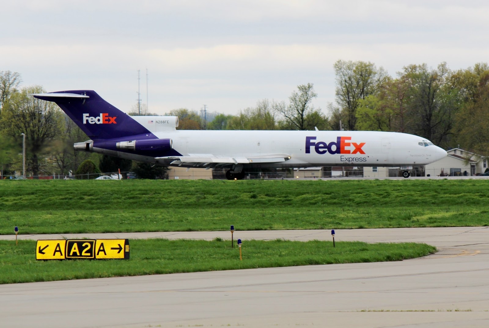 The Aero Experience Donated Fedex Express Boeing 727 Finds Home at St