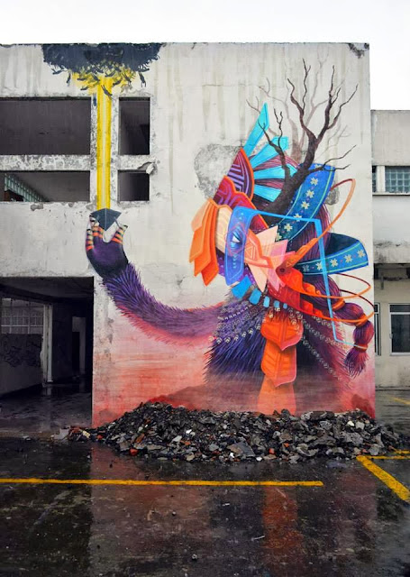 Street Art Mural By Mexican painter Curiot For The proyecto Frágil On The Streets Of Mexico. 10